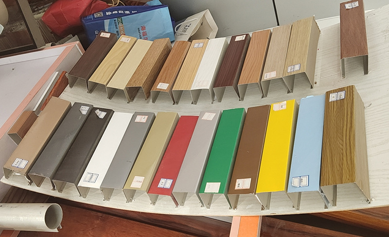 墙面装饰建材氟碳铝单板定制 防蛀氟碳喷涂铝单板厂家 海福尔