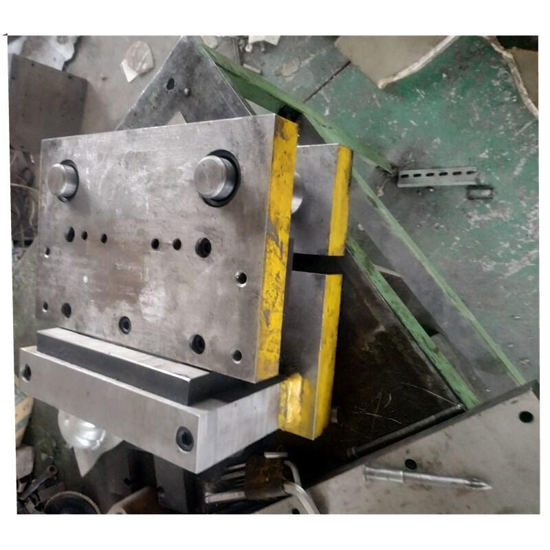 角码模具通风阀门连续模  冲压模具连续模具工定制模具加工冲压模