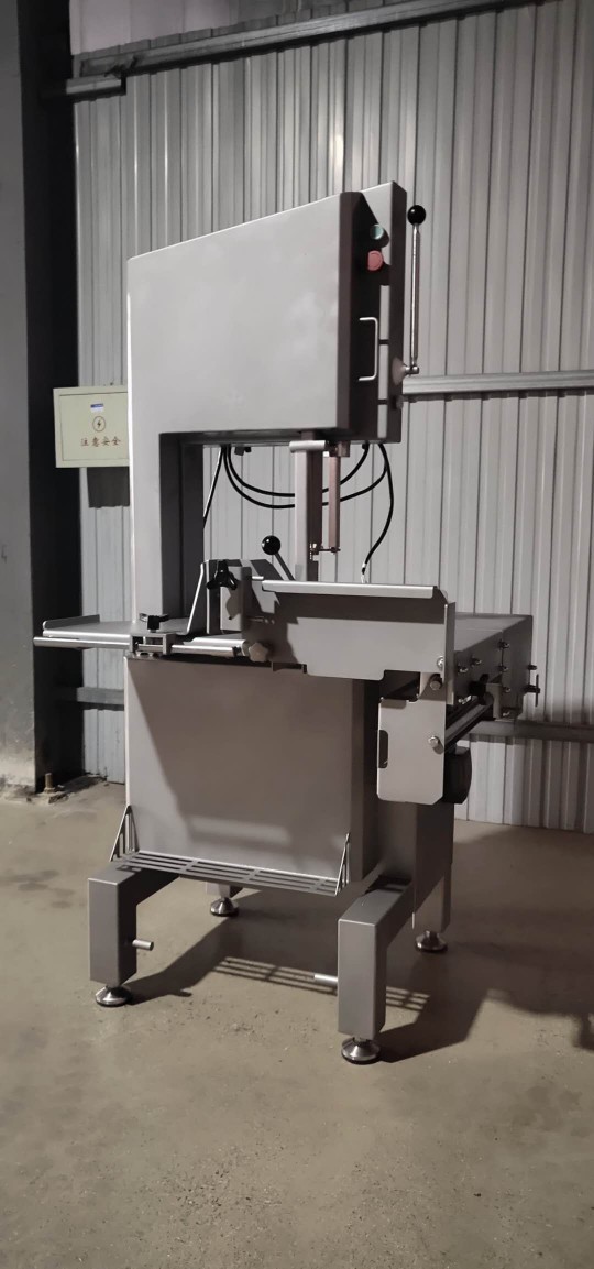 hl-500型带滑道推料杆大型商用不锈钢锯骨机