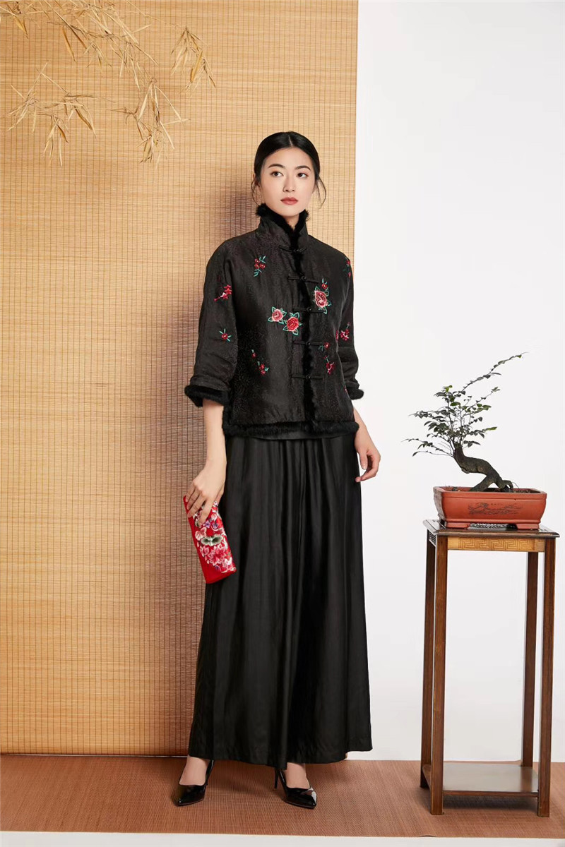 原创设计中式复古 高端香云纱定制 刺绣皮草棉衣上衣茶服 唐装