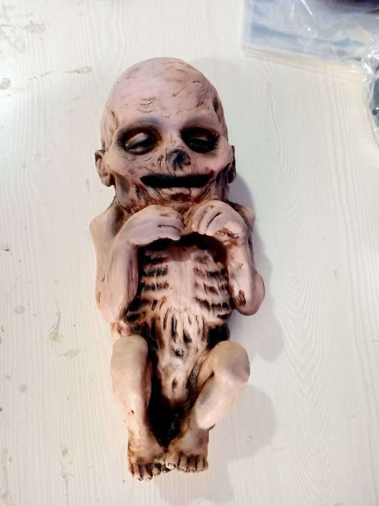 万圣节恐怖婴儿玩偶仿真恐吓玩具酒吧鬼屋密室活动氛围装饰道具