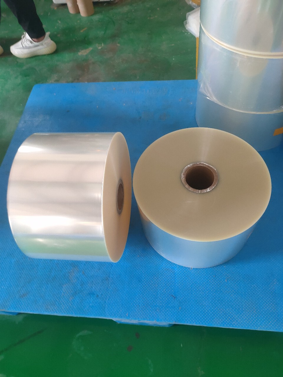 直销自动包装卷膜opp/cpp热封食品复合膜包装膜蛋糕空白透明卷膜