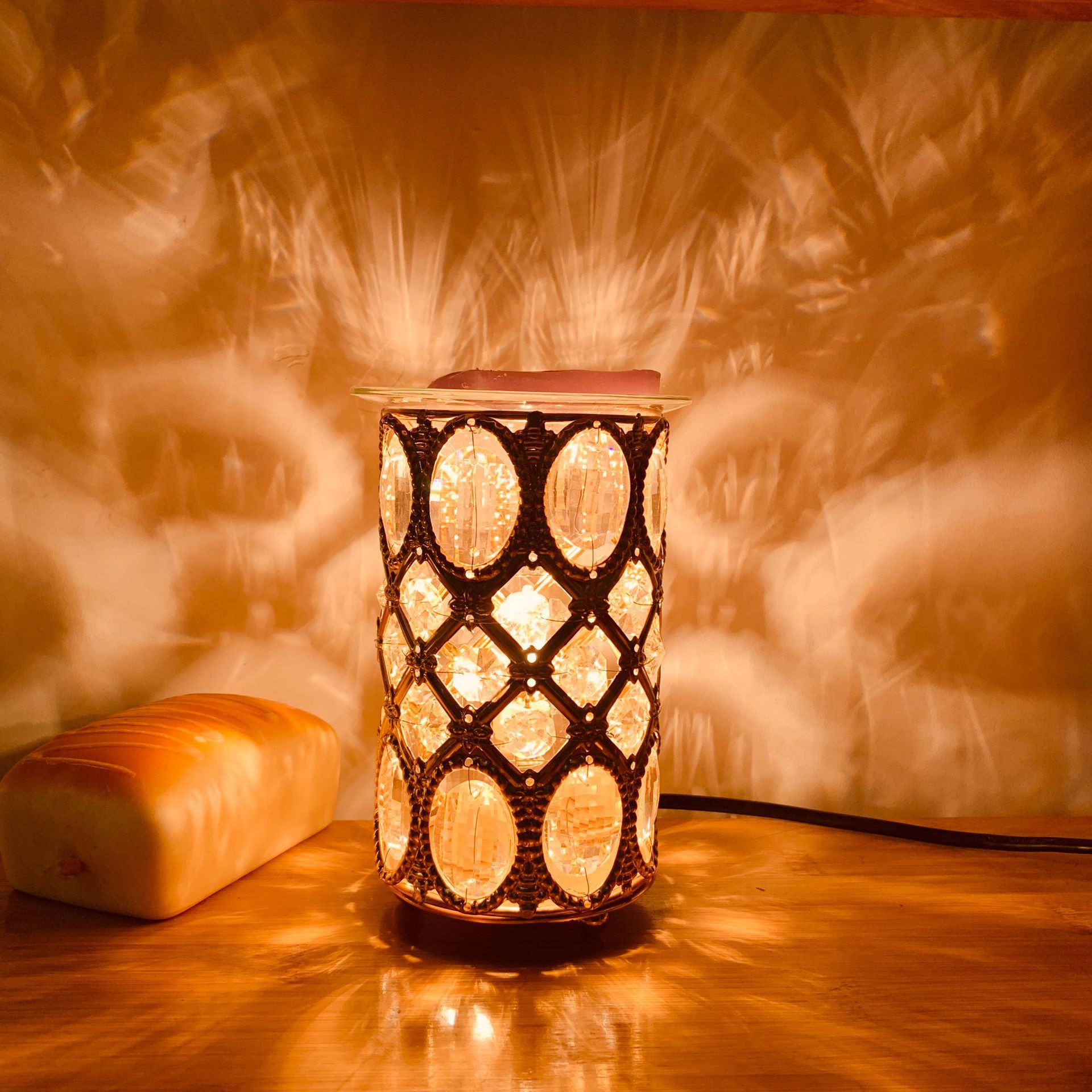 香薰灯小夜灯精油灯 创意艺术精油灯欧美风格水晶小夜灯微调开关