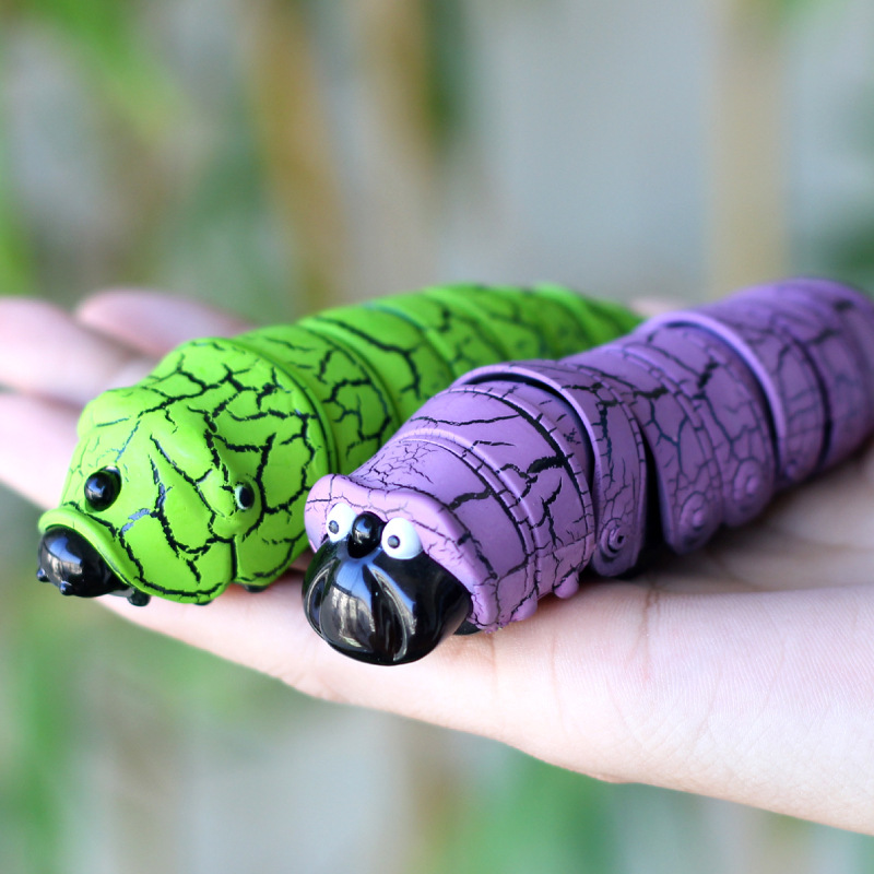 New Exotic Remote Control Yoyo Worm Infrared Induction Crawling Animals and Insects Caterpillar Electric Remote Control Toy