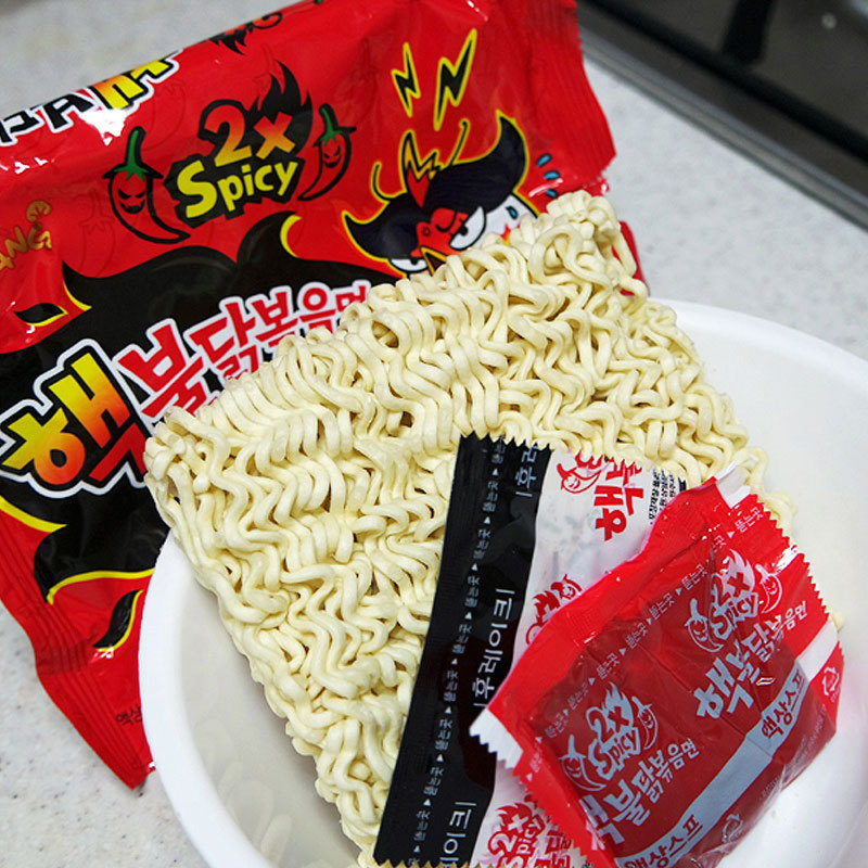 韩国进口三养双倍辣火鸡面核弹火鸡面140g*5包超辣干拌面速食面