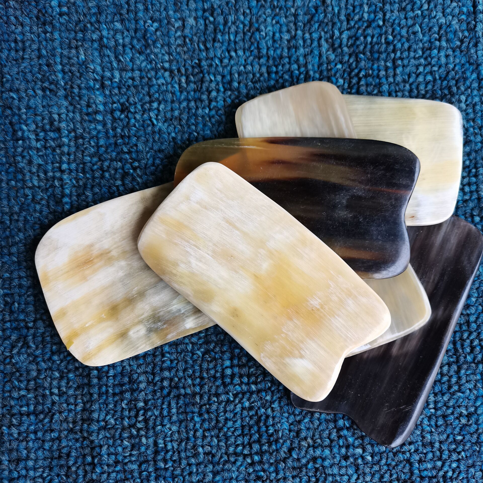 牛角片刮痧片刮痧板脸部经络拨筋小号按摩刮片牛角刮痧