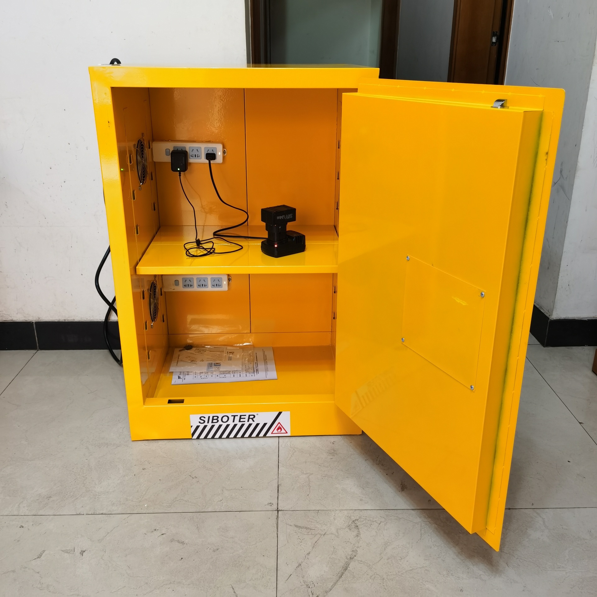 电池充电柜电动车电瓶锂电池储存防火防爆柜电池充电防爆柜