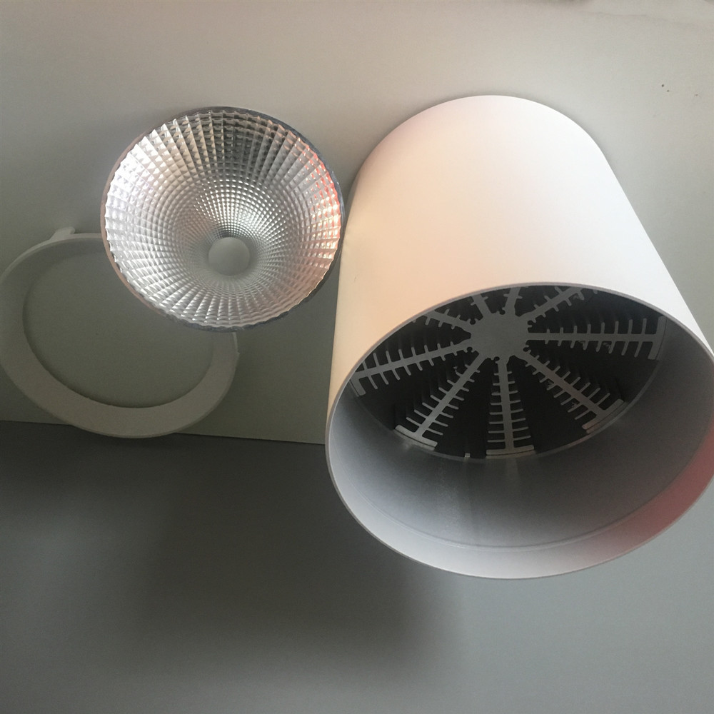 30w明装筒灯外壳 铝材黑白色带散热器5寸led明装筒灯套件