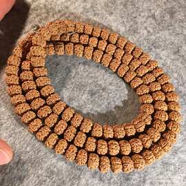 厂家批发 108颗勿里达老树饕餮金刚菩提手链手串  颗颗精挑