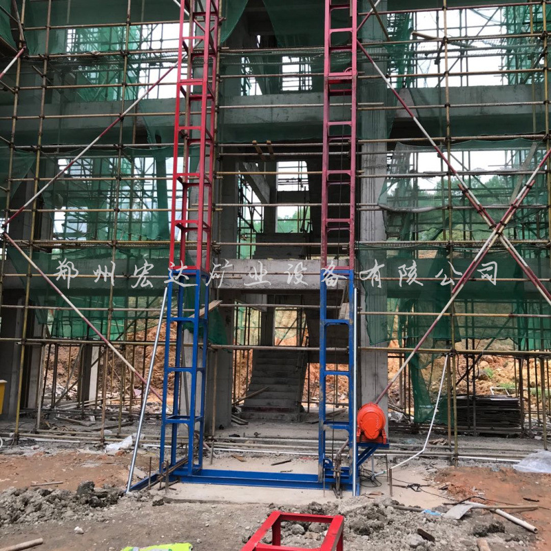 建筑工地上料机 工地小型龙门架提升机 15米24米建筑施工升降机