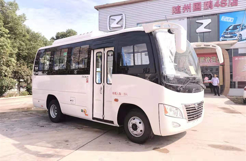 东风莲花17-19座dfa6600k5a型国六客车 6米小型中级中巴车
