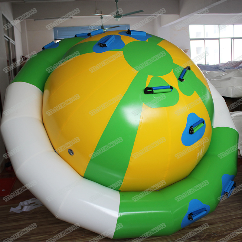 充气水上旋转陀螺网红迪斯科船海上游艇快艇摩托艇拖拉魔力转圈圈