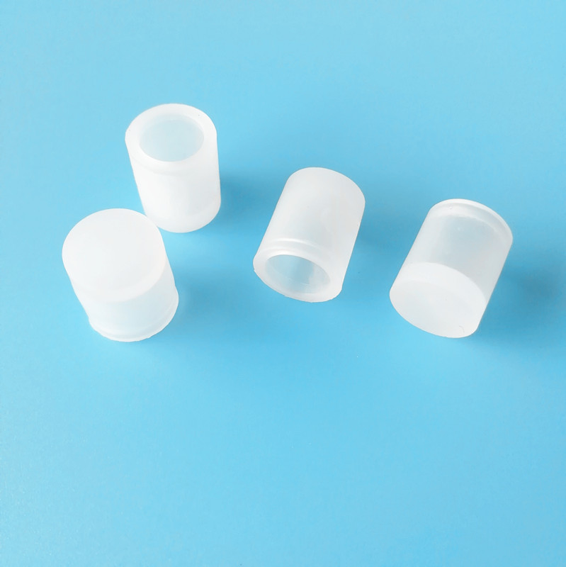 厂家供应半透明硅胶套管 圆柱形胶套耐高温 钢管套硅胶开模定制