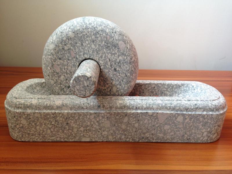 麦饭石碾子家用手推石槽老式非铁碾子石臼药碾研磨船中药捣碾压器