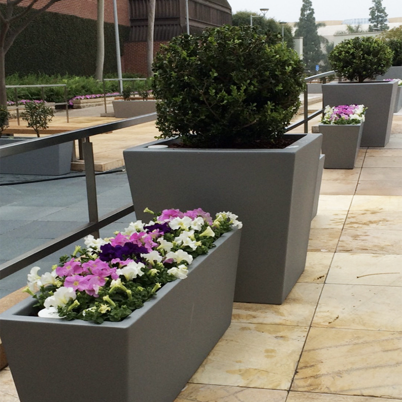 定制户外玻璃钢花箱移动方形花钵花槽酒店售楼部美陈商场组合花盆