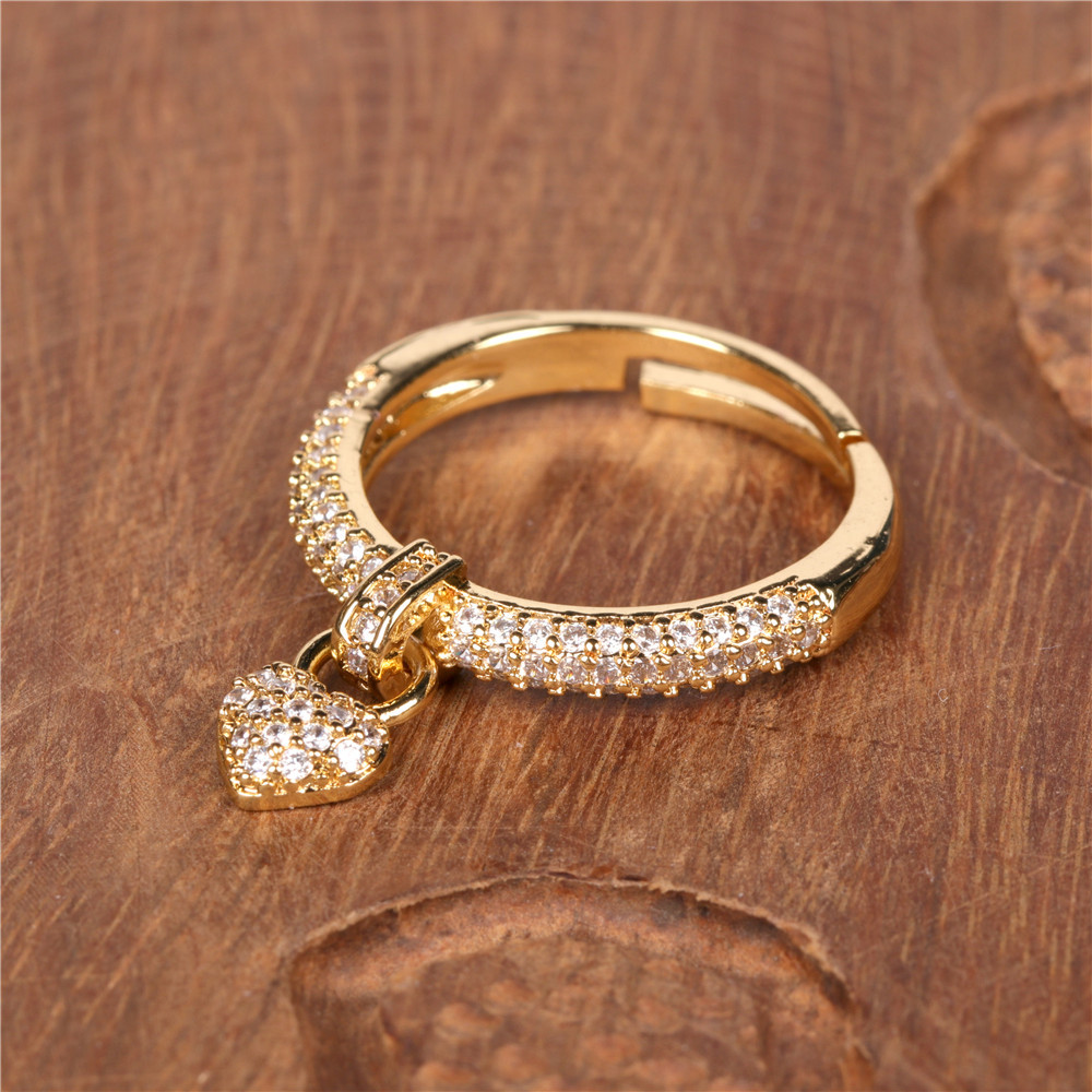 2021新款微镶满钻吊坠爱心戒指女个性食指戒 欧美ins时尚开口指环