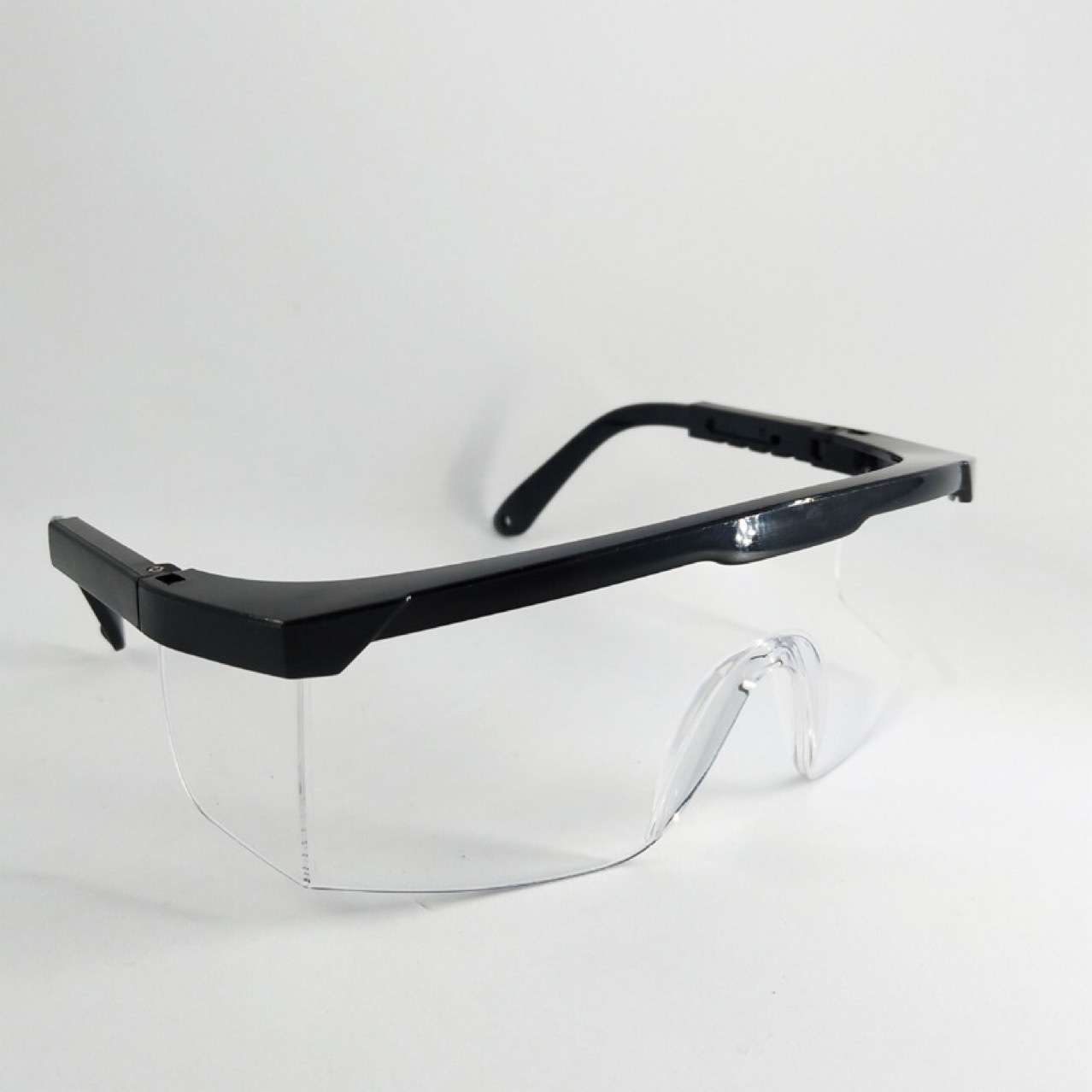 顺丰到付 厂家直销安全防护防喷溅劳保防护眼镜防尘护目镜