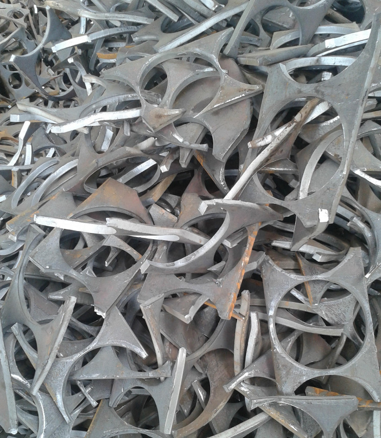 厂家大量供应低猛废钢,q235废料,钢板下脚料