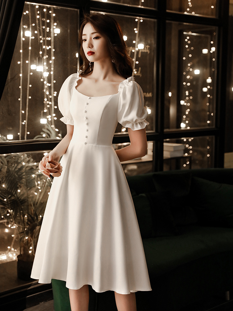 2020新款仙女裙法式复古优雅气质连衣裙女夏小洋装一字领显瘦礼服