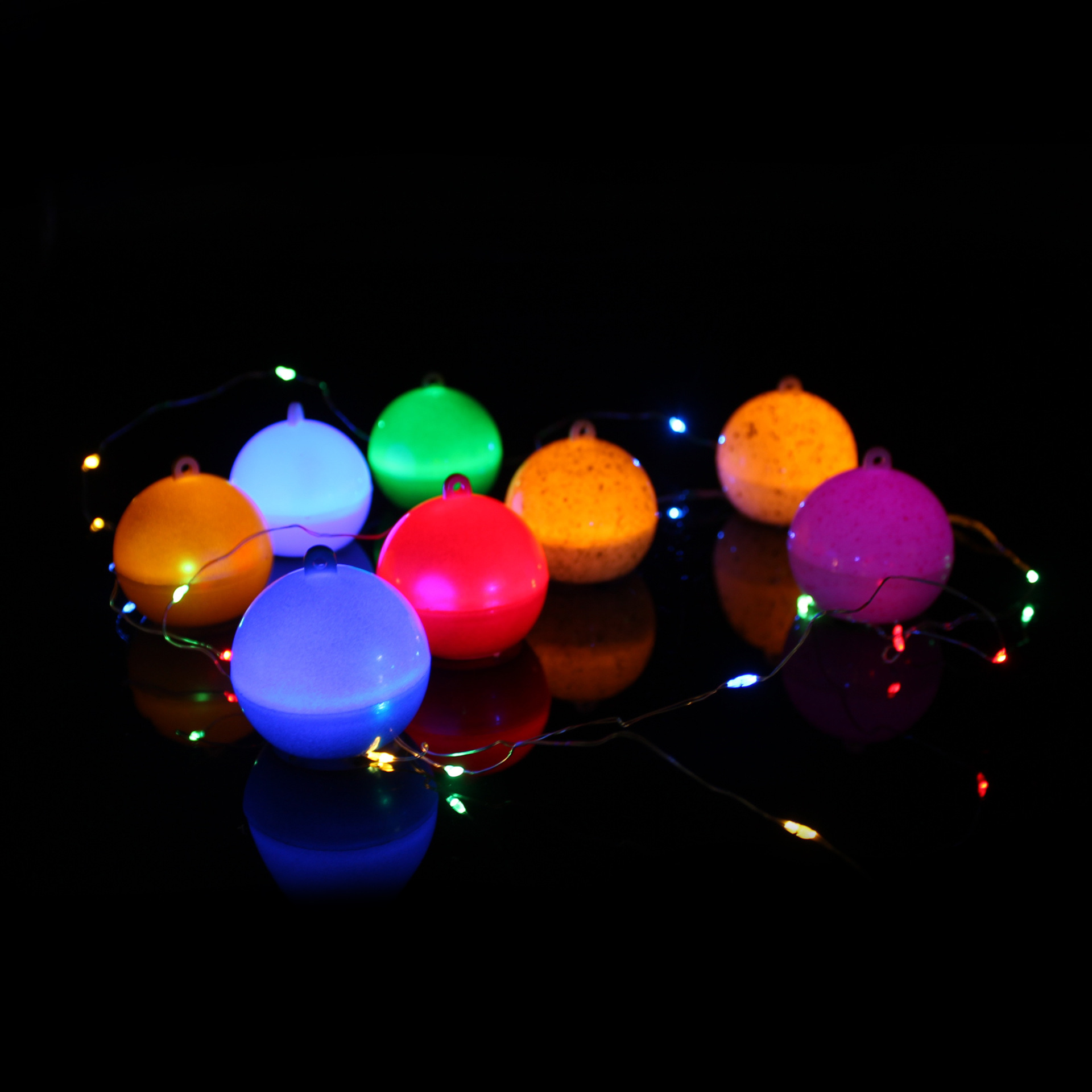 新品9个装家居圣诞万圣节cr2032电子蜡烛灯圣诞彩球闪烁小茶蜡灯