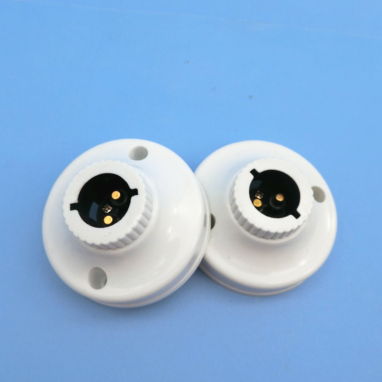 8公分底圆形e27卡口平灯座80mm塑料灯头led平灯座白色灯座