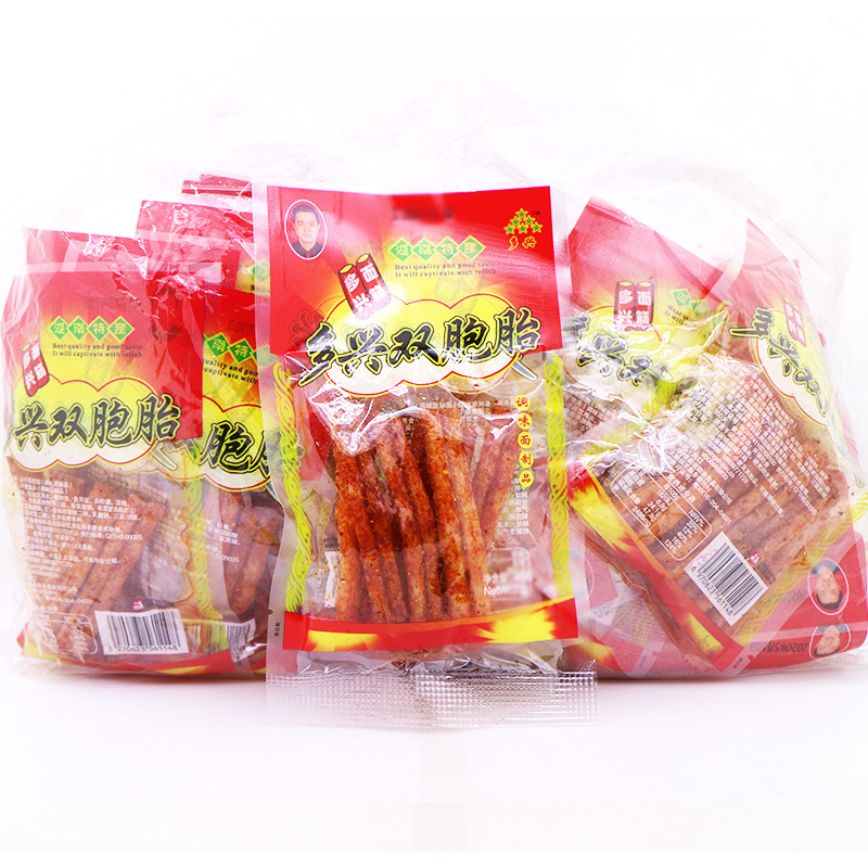 多兴辣条双胞胎鳝鱼卷香辣小面筋90包整箱包邮湖南特产儿时零食品