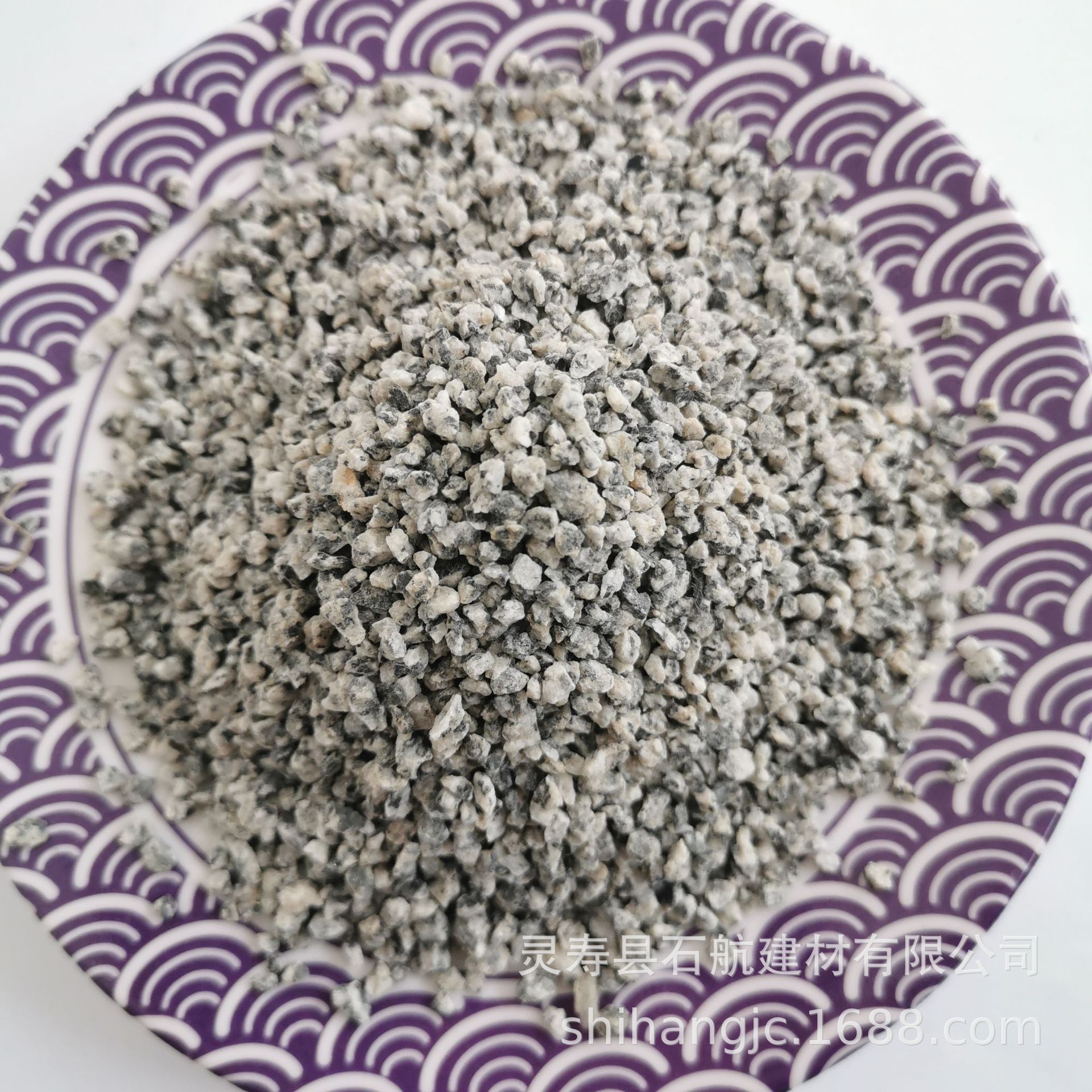 砂石料厂家 建筑材料用砂子 河沙 机制砂 质感圆砂 型号齐全