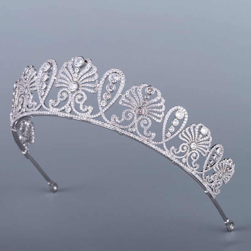 日本皇室美智子皇后王冠花瓣婚礼头饰新娘结婚菊花锆石皇冠配饰