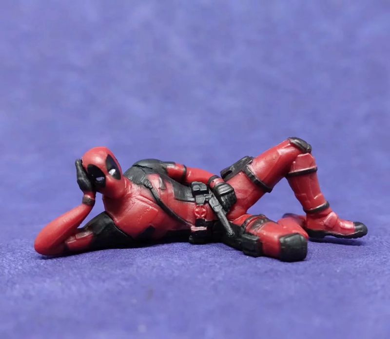 x战警 deadpool 死侍 卧姿 举牌 回眸 死侍 盒装手办