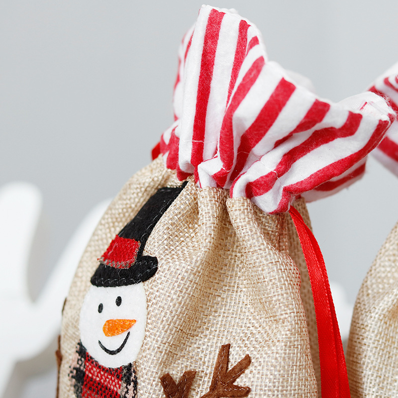 Cross-Border Spot Christmas Decoration Supplies Linen Three-Dimensional Embroidery Handbag Children's Gift Bag Candy Bag Buggy Bag