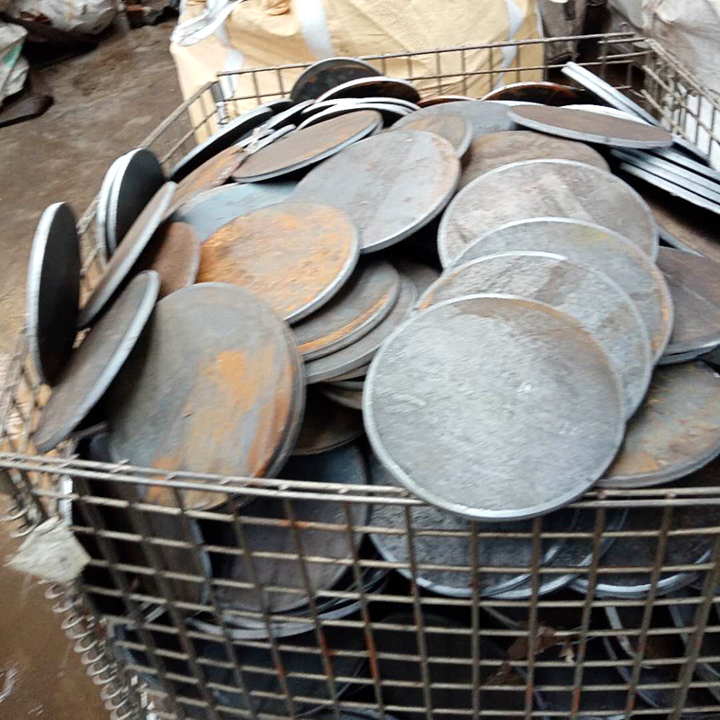 厂家销售各种型号铁圆片铁圆盘铁饼法兰毛坯法兰盘垫圈平垫片配件