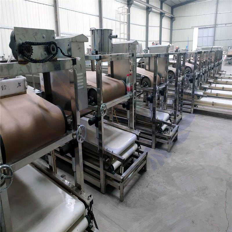 小投资设备圆形电热蒸凉皮机 数控蒸汽仿手工商用全自动擀面皮机