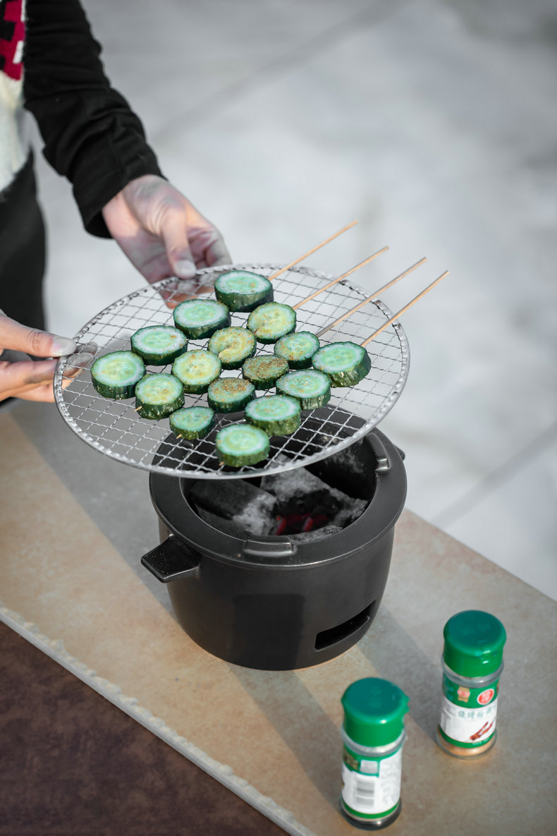 日式烧烤炉单人家用陶瓷炭烧烤肉炉宿舍学生烧烤炉子木炭加热底座