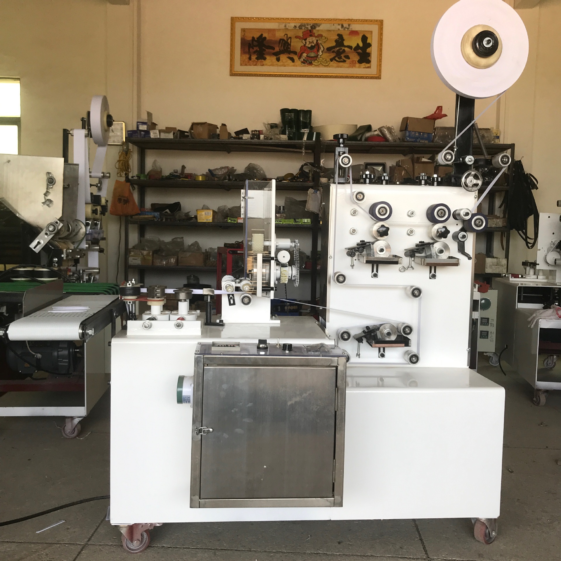 我厂供应纸包牙签机速度快废品小操作简单,纸自动调节签自动定位