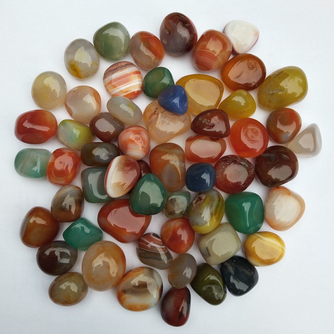 摆饰花盆鱼缸装饰材料玛瑙石打磨水晶宝石消磁石供佛抛光玛瑙颗粒