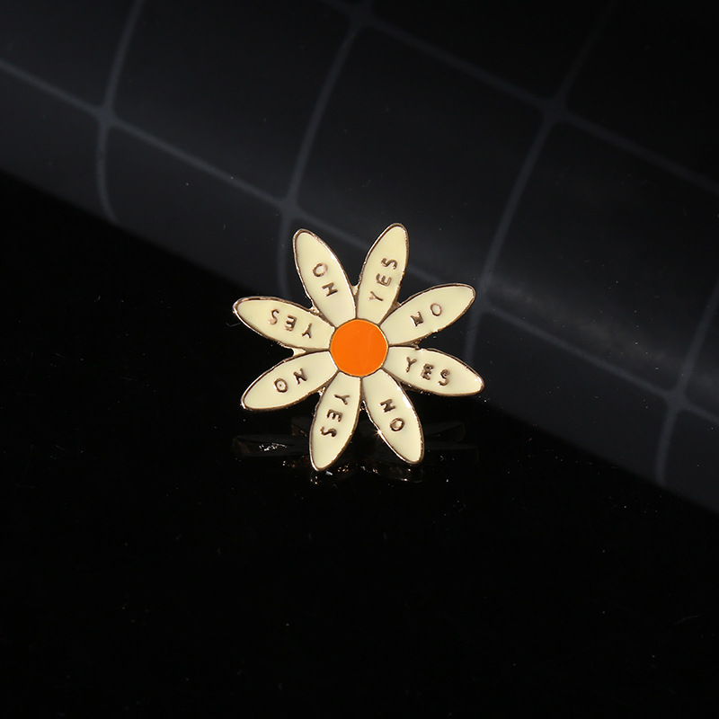 gd同款小雏菊胸针太阳花徽章闪电雏菊权志龙个性缺口情侣别针徽章