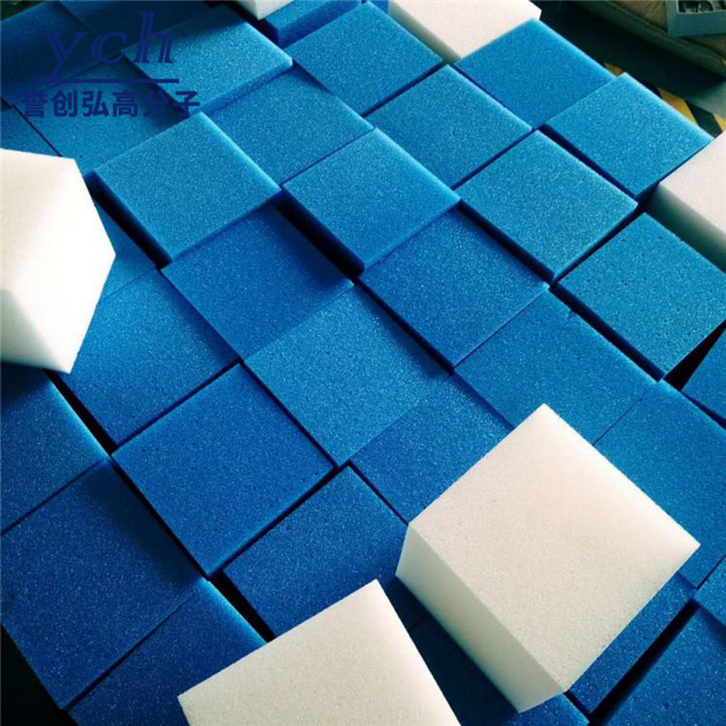 厂家直销环保阻燃方块海绵 彩色防火蹦床海绵 无味游乐场防撞海绵