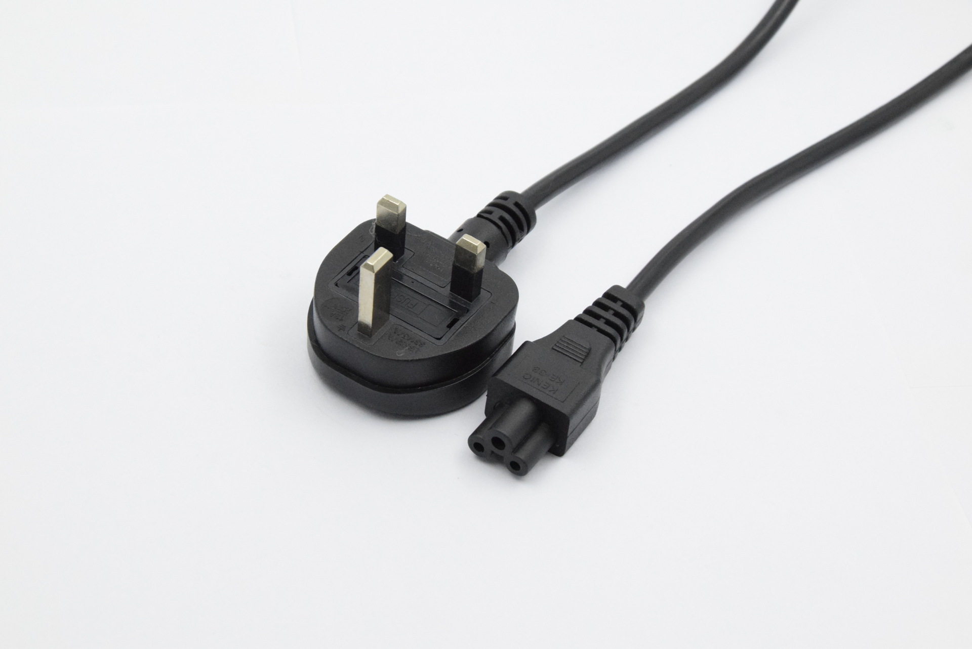 英规电源线插头bs1363新加坡safety mark 沙特saso 马来西亚sirim