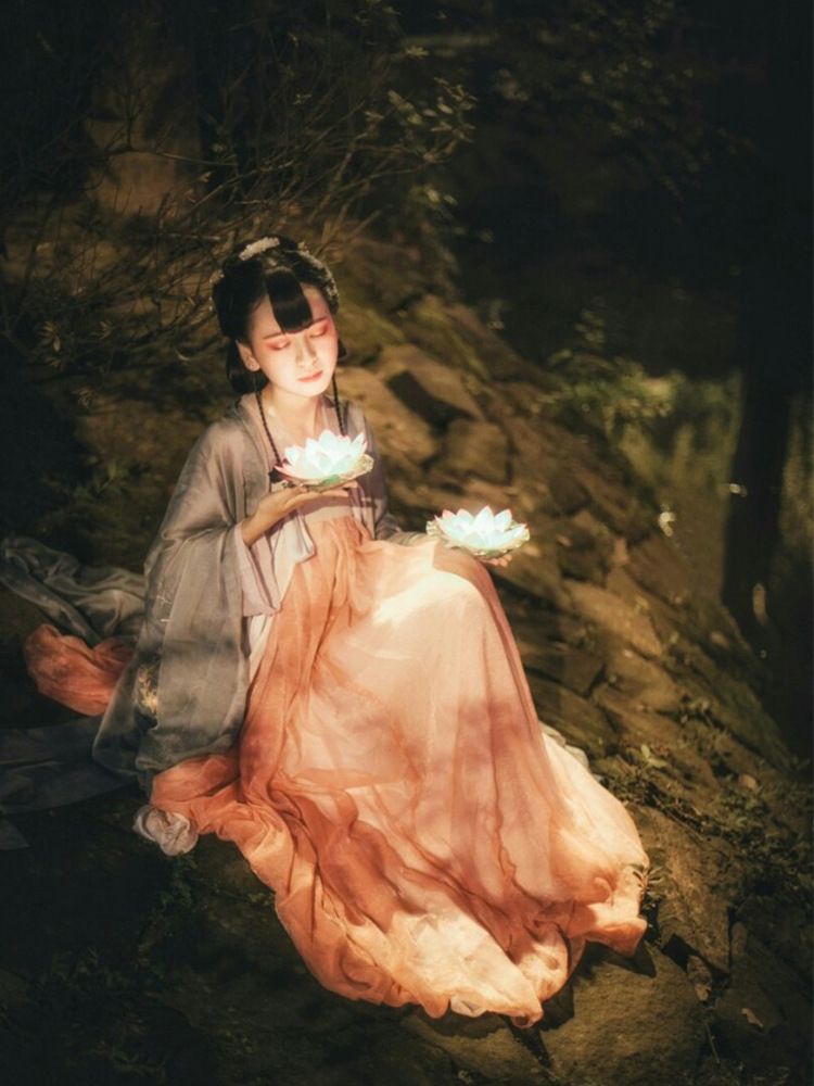 古装心形刘海民国新娘秀禾大小桃心假发刘海儿童舞台舞蹈表演头帘