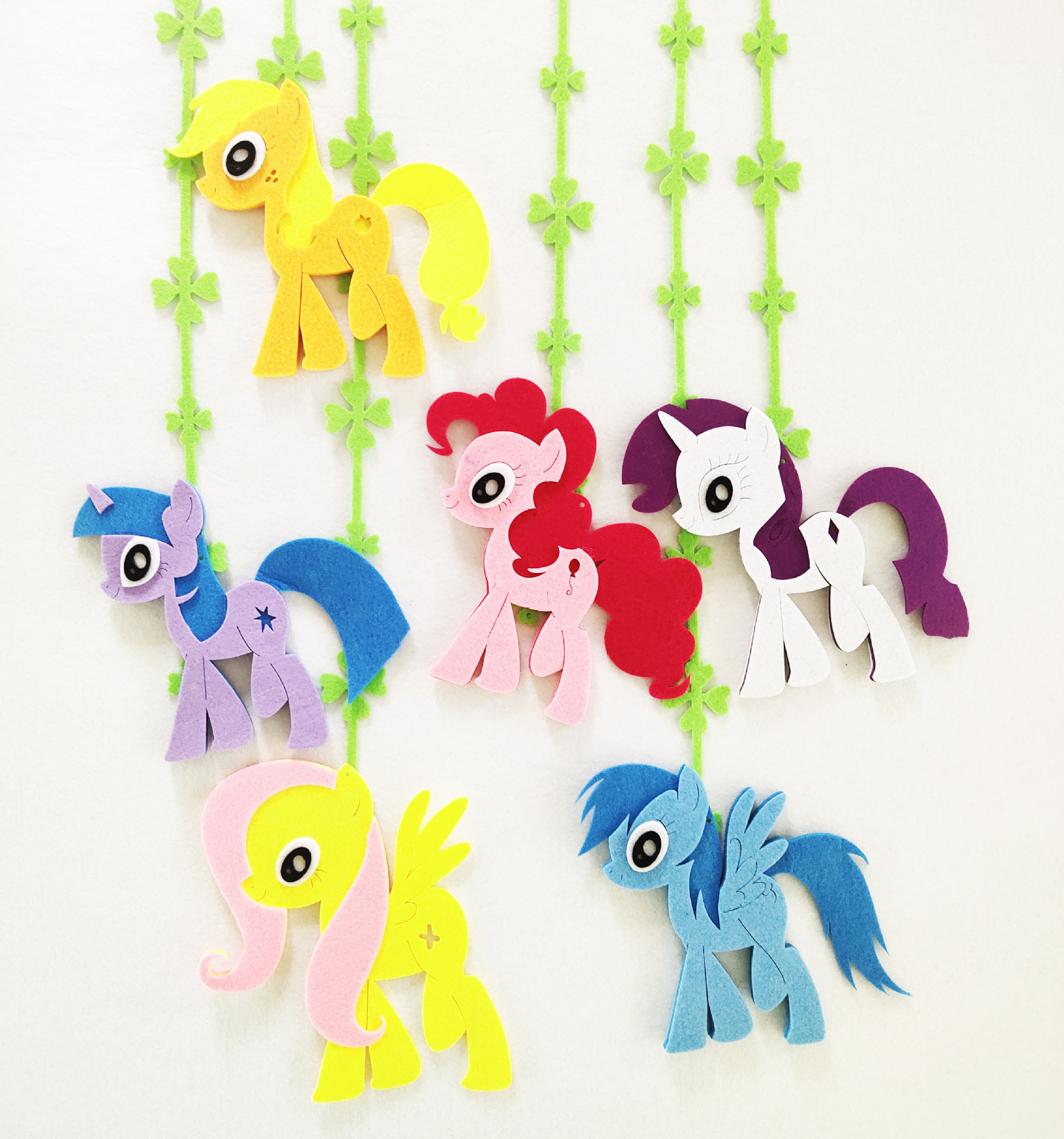 Kindergarten Creative Decoration Air Cartoon Horse Hanging Decoration Shopping Mall Layout Ceiling Hanging Decoration Factory Reservation Wholesale