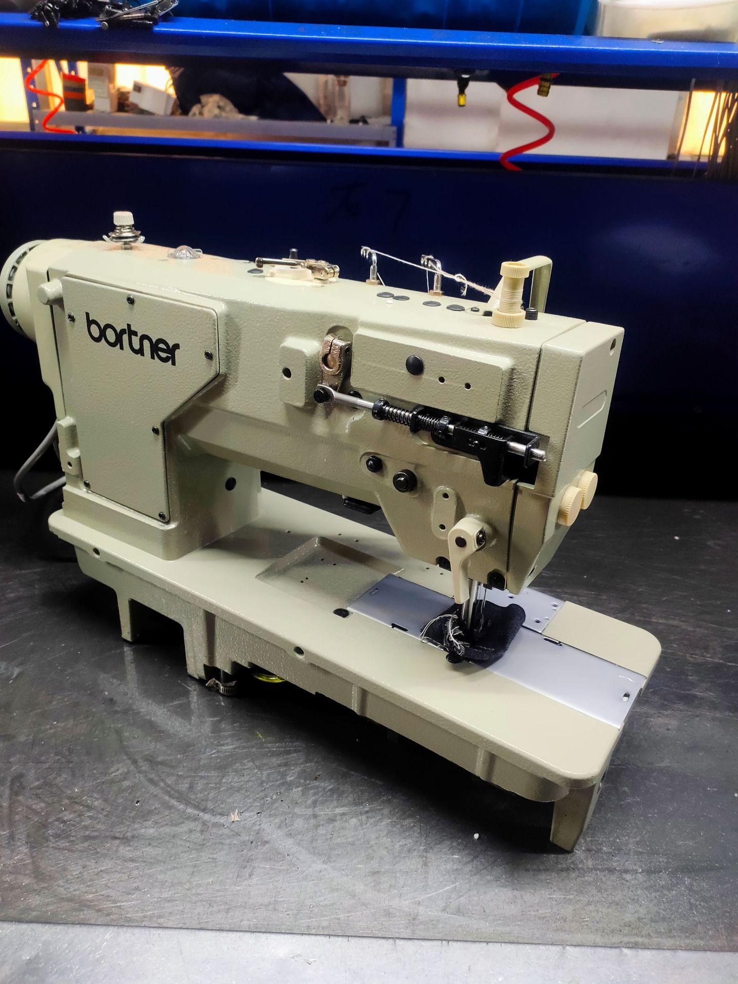 厂家直销845双针缝纫机 875直角拐弯电动双针平缝机 工业缝纫机