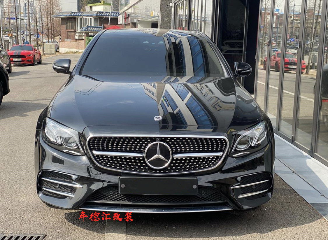 新款奔驰e级w213 e200 e300 e320l改满天星e63amg款改装中网 前脸