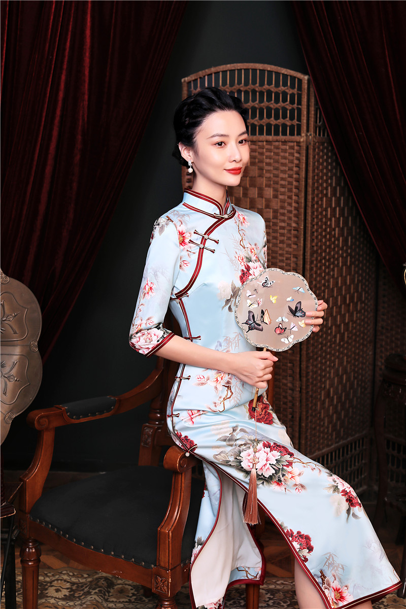 苏州旗袍厂家批发传统侧八扣长款七分袖旗袍2020秋新款老上海旗袍