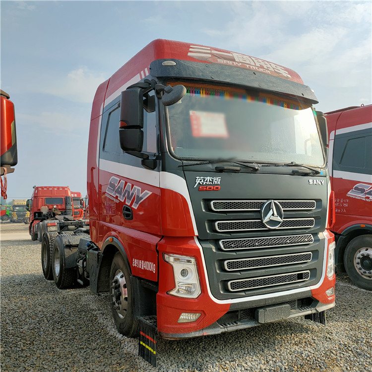 二手半挂牵引车头,二手翻斗自卸车,二手水泥搅拌罐车,定做新挂车等等!