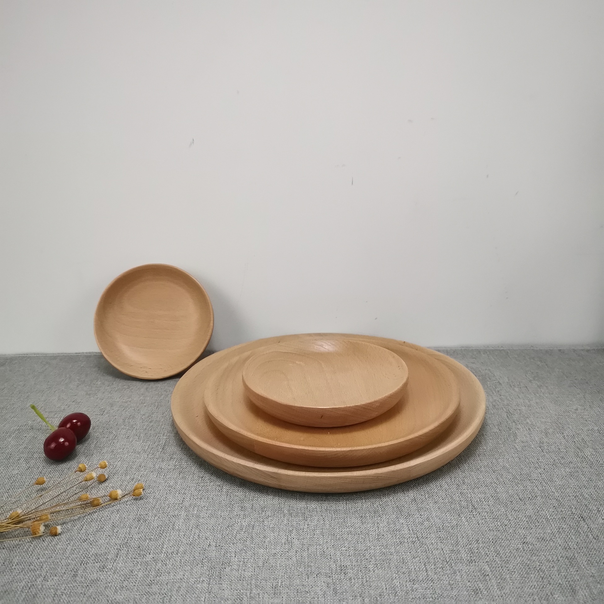 日式实木圆碟子托盘 圆形餐碟烘培面包蛋糕点心盘果盘寿司木盘子