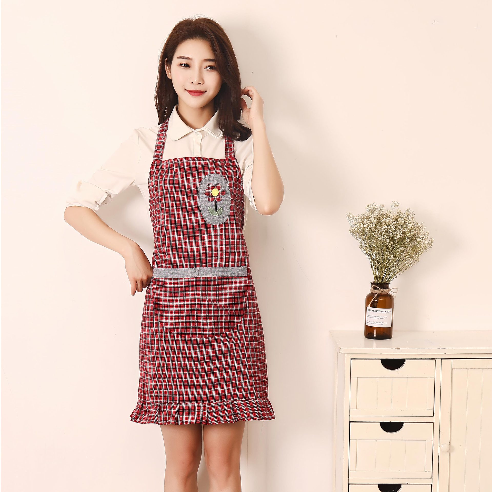 新款韩式无袖围裙男女情侣厨房做饭防污时尚家居纯棉花边围裙成人