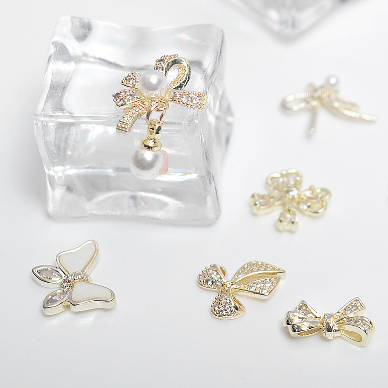 Internet Celebrity Popular Manicure Ornament Pendant Zircon Bow Fritillary Bow Real Gold Color Retaining Wholesale G1830