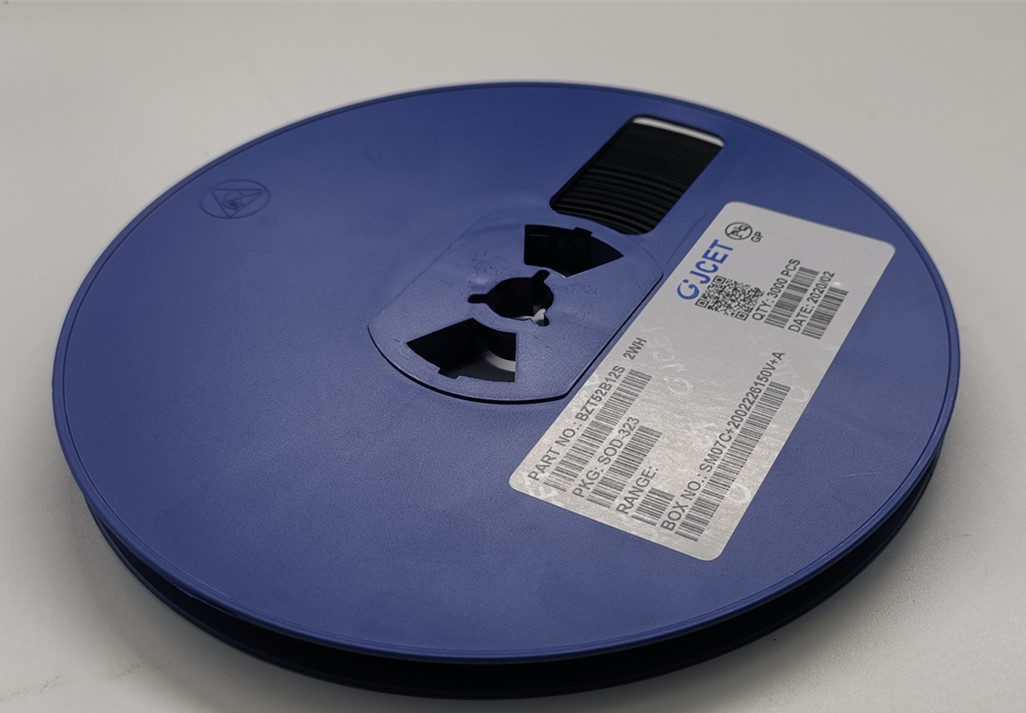 原装长电 1206塑封 7v5 2% 塑封稳压管 bzt52b7v5 封装sod-123