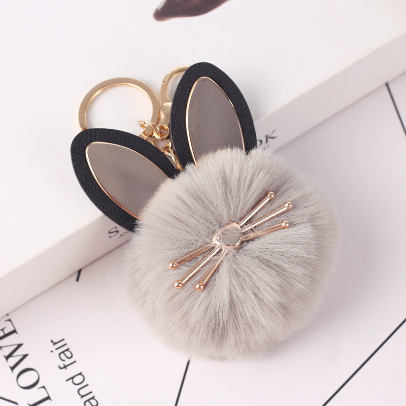 New Fashion Cat Fur Ball Keychain Wool-like Ball Women's Bag Keychain Automobile Hanging Ornament Accessories Wholesale