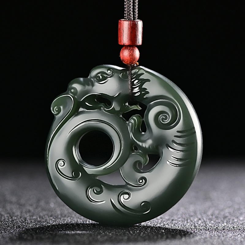 和田青玉龙挂件